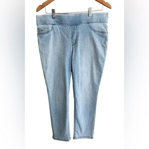 Ralph Lauren LRL: Light Wash Lauren Jeans